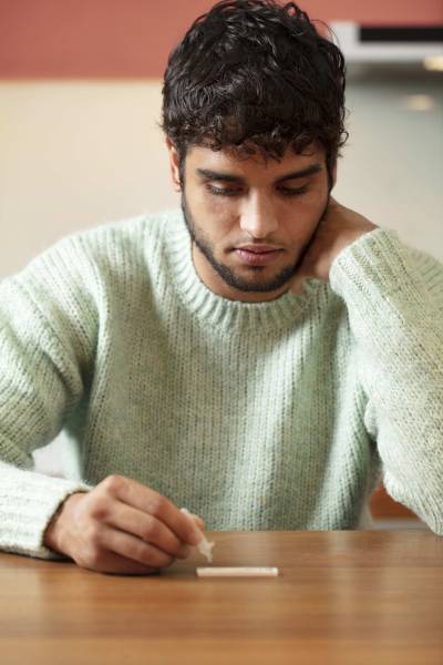 Peut-on réellement arrêter la consommation de cannabis grâce à une méthode de traitement naturelle au laser auriculaire à Strasbourg ?